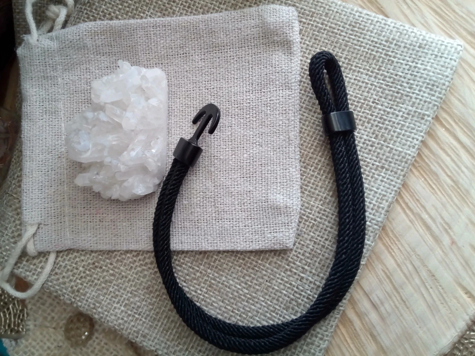 Bracelet noir fermoir ancre marine – photo 2